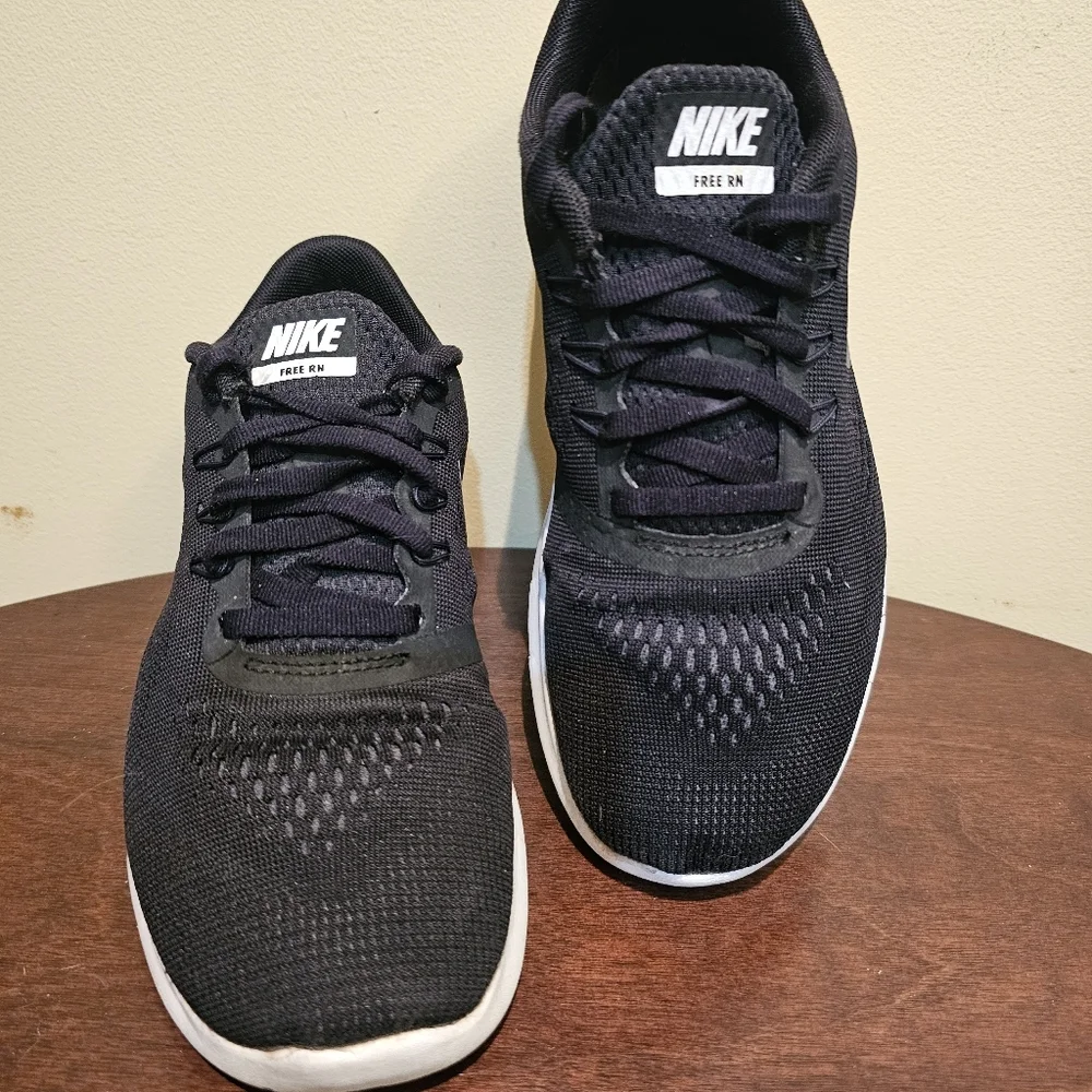 Nike Free run kids sneakers‎ boys size 4y - Picture 6 of 8